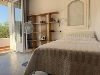 CHALET PAREADO