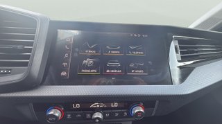 Audi A1 Sportback Advanced 25 TFSI 70 kW (95 CV)