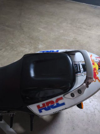 Honda CBR 600f4i 2006 Roja y Negra