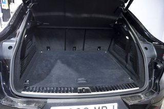 Porsche Cayenne Coupé E-Hybrid Platinum Edition