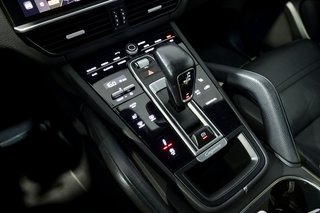 Porsche Cayenne Coupé E-Hybrid Platinum Edition