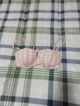 Top bikini estampado talla 90b