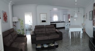 Habitación luminosa piso universitarias NERVIÓN