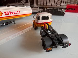 Camion Berliet TLR escala 1:43