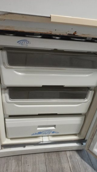 Frigorífico Combi Whirlpool (solo nevera)