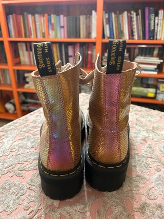 Dr. Martens Alti donna oro/rosa