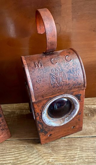 Farol Ferroviario Antiguo Bat. MCC