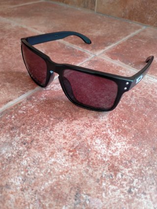 Gafas de sol Oakley Holbrook negras - originales