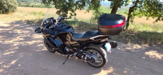 Kawasaki GTR 1400 Negra