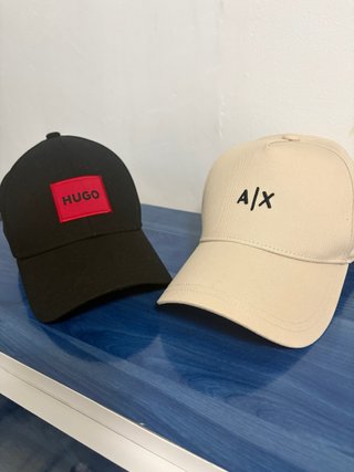 Gorras Armani Exchange y Hugo Boss