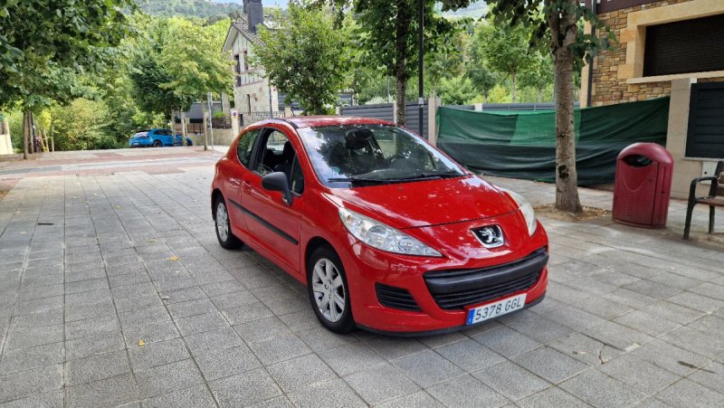 Peugeot 207 2009 - foto 1