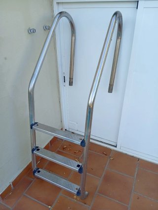 Escalera Piscina Acero Inoxidable