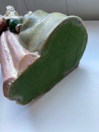 Figura in porcellana di due ragazze con bambole