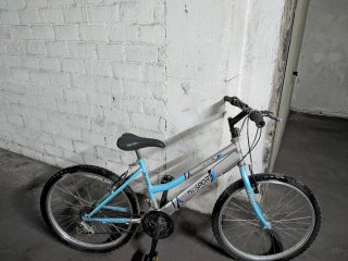 Bicicleta de Montaña Azul