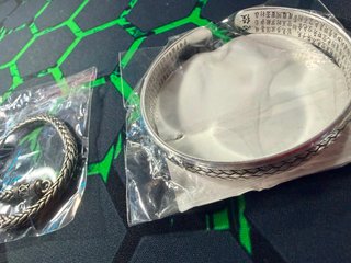 Reloj Hombre + conjunto de pulseras hombre