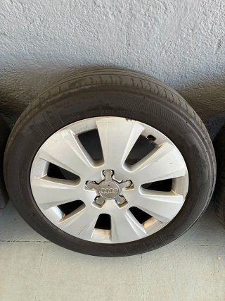 Vendo 4 ruedas completas originales Audi.