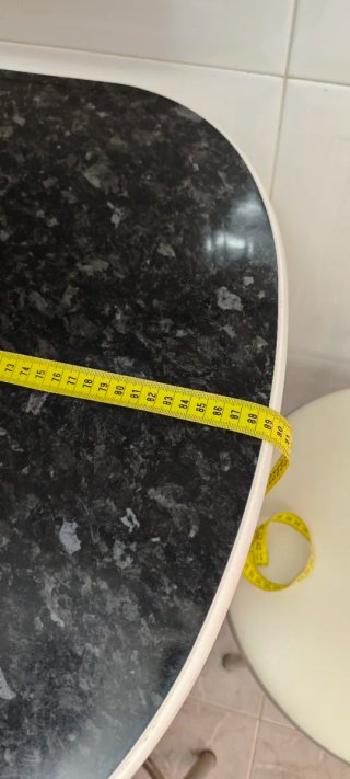 Mesa de cocina con 4 sillas