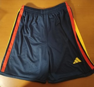 Pantalón corto deportivo infantil 8-9 años