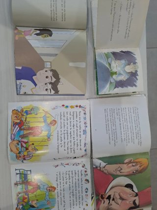 Lote de cuatro libros variados para niños pequeños