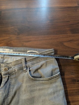 Pantalones vaqueros grises