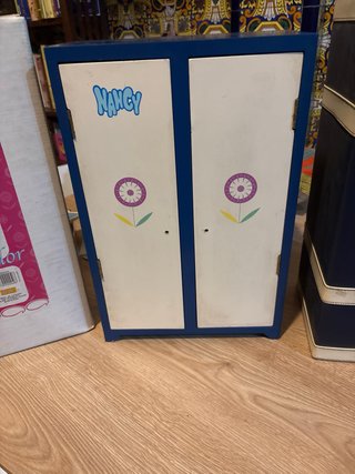 Muebles Nancy: Armario y Maleta
