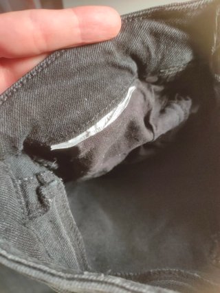 Pantalón Stradivarius D14