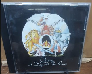QUEEN - CDs - A 6 € UNIDAD - A ELEGIR