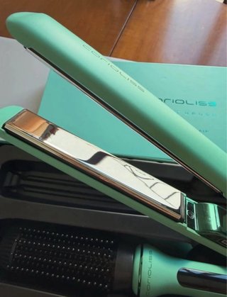 Corioliss C3 + Hot Brush Verde