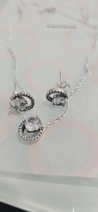 Conjunto Pandora Collar y Pendientes Plata
