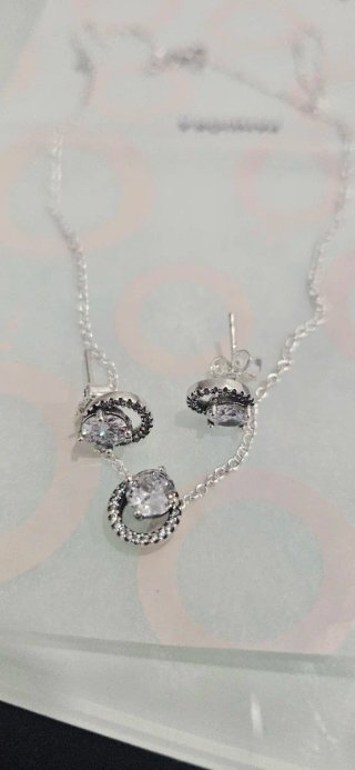 Conjunto Pandora Collar y Pendientes Plata