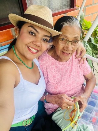 SERVICIO DE CUIDADOS PARA EL ADULTO MAYOR Y NIÑOS