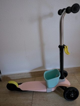 Patinete infantil 3 ruedas rosa y cestilla azul