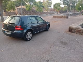 Volkswagen Golf 2003