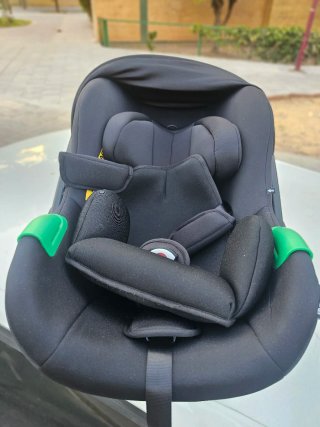 Silla de coche Kinderkraft negra nueva sin uso