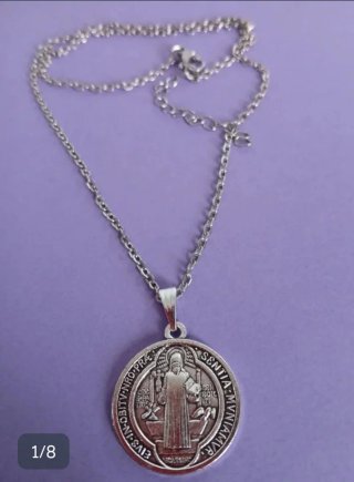 Medalla San Benito con Cadena