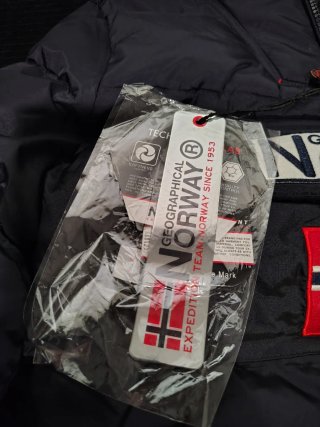 Chaqueta Geographical Norway Talla L Nueva