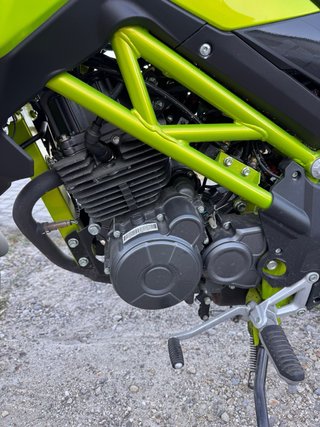 Benelli TNT 125cc - Diciembre 2020