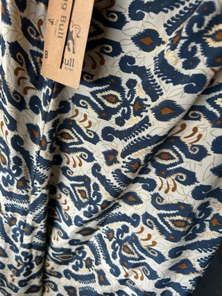 Mono de seda mujer estampado