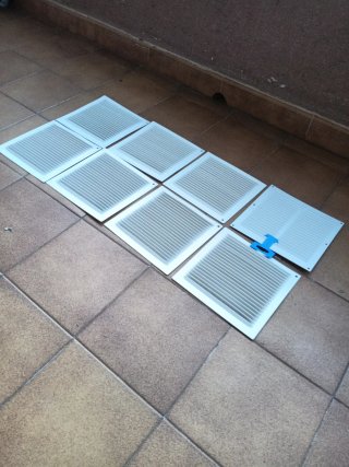 Rejillas de ventilación blancas