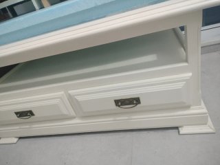 Mesa de madera  blanca baja an119 x al54x fon70