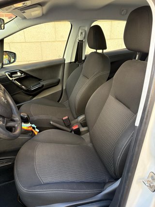 Peugeot 208 2019