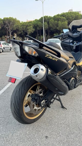 Yamaha T-Max 530 Negra
