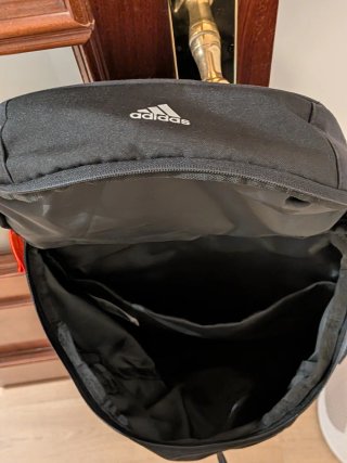 Mochila Adidas City Xplorer 24L