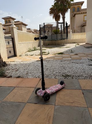 Patinete infantil Boldcube SKY027 de 3 ruedas rosa