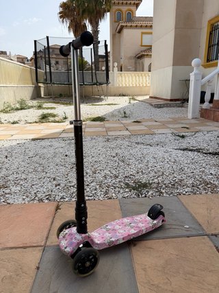 Patinete infantil Boldcube SKY027 de 3 ruedas rosa