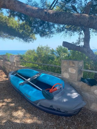 Kayak gonfiabile blu con pompa