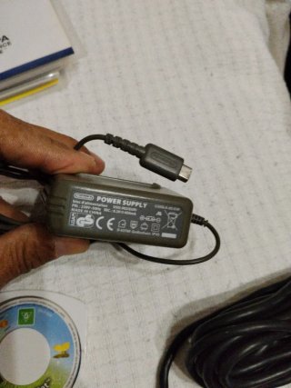 Consola PS2, Mando, Cargador y Juegos