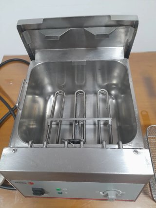 Freidora Industrial Fagor FE-8. MONOFASICA