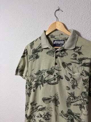 Polo Koala Bay Estampado Tropical Verde Talla L