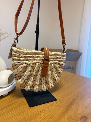 Bolso bandolera rafia bicolor hebilla